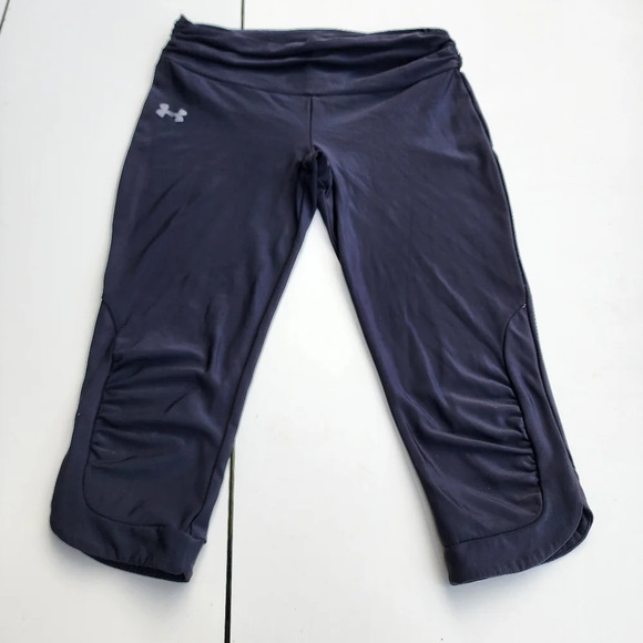 Under Armour Womens Heatgear Compression Black Capri Leggings Rutched Active M - Picture 2 of 9